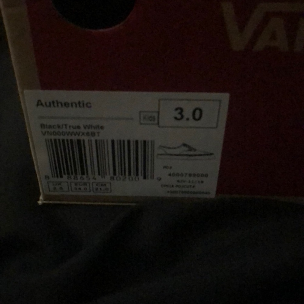 New black/ white authentic vans kids size 3 - Picture 3 of 4